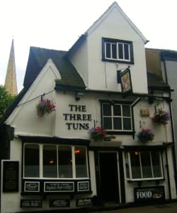 Pub The Three Tuns in york