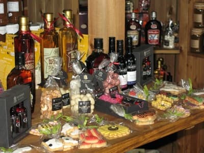 The Whole Hogg - Farm Shop in acomb north yorkshire