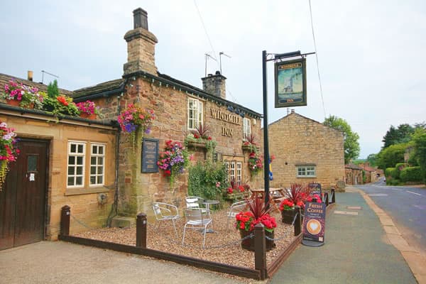 Pub The Windmill Inn in collingham
