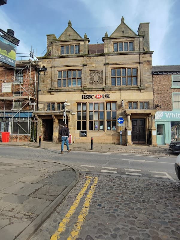 HSBC Thirsk - Banks in thirsk