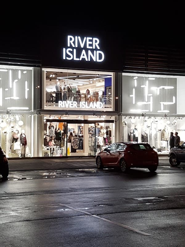 River Island