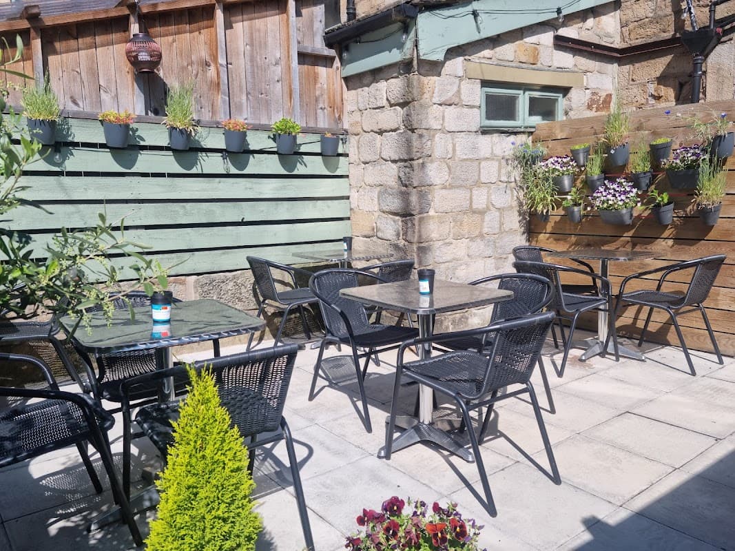 Cafe AMICIS in todmorden