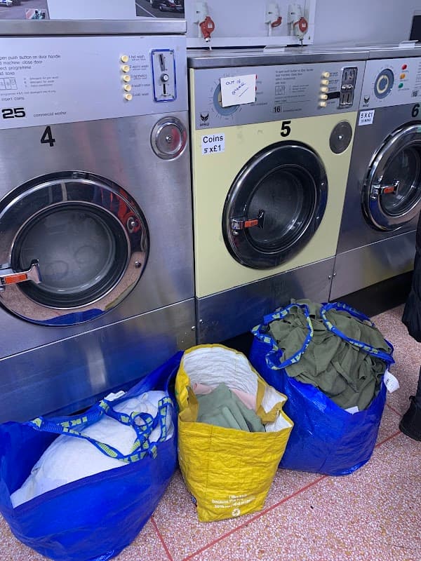 Pit Stop Launderette - Launderettes in wakefield