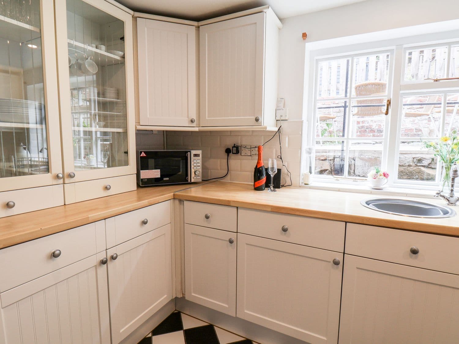 Midships Cottage — photo 10