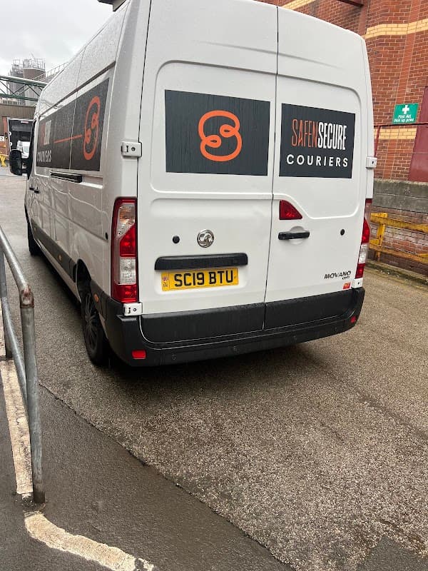 secure courier york - Couriers in york
