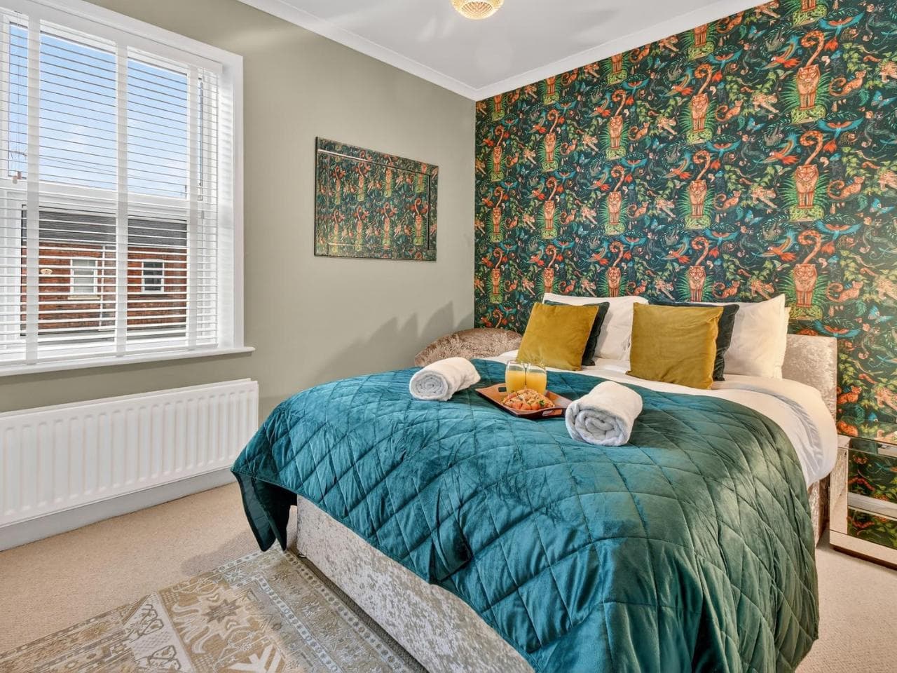 Windsor Jay — photo 2