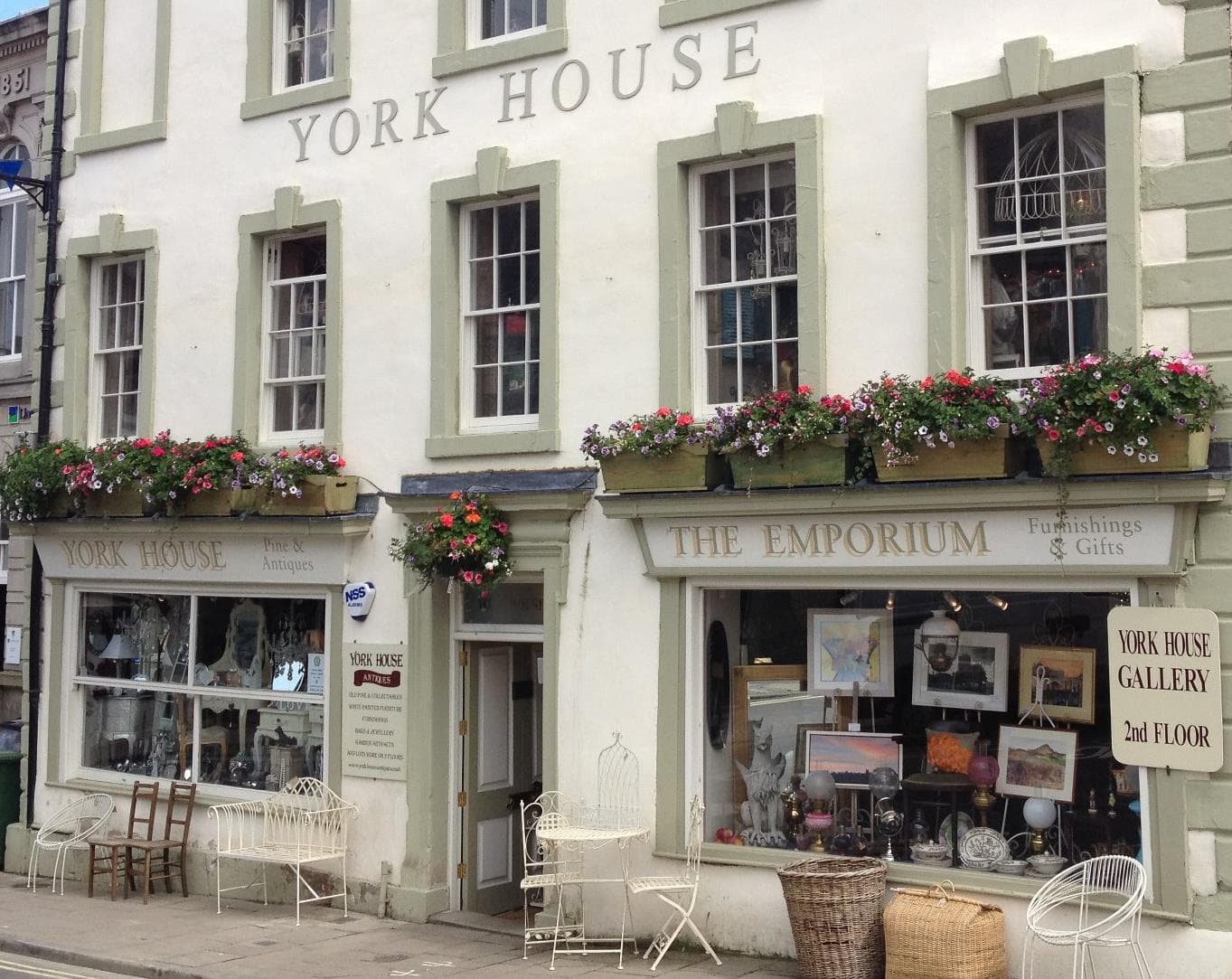 York House Antiques - Shop in richmond