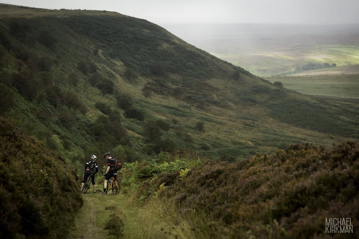 ||people mountain biking in Yorkshire|