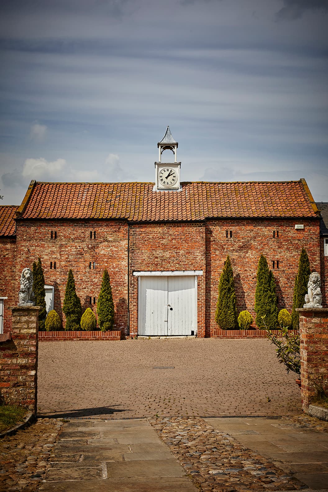 Loftsome Bridge Hotel Image 3