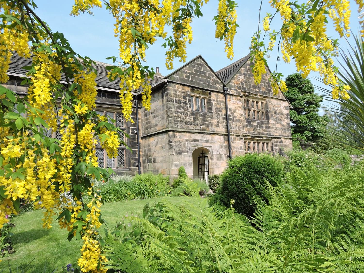 Oakwell Hall and Country Park Image 5