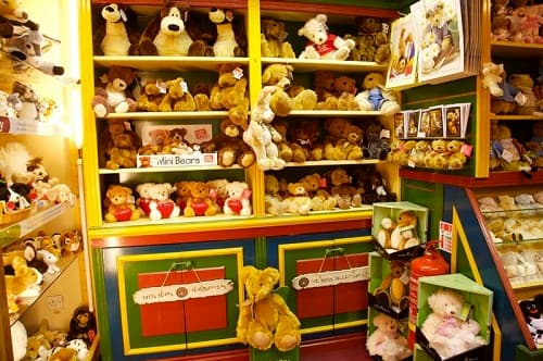 Stonegate Teddy Bears