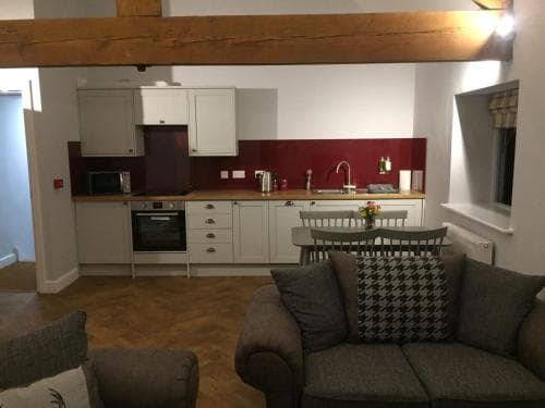 Rolling Mill, Wolds Way Holiday Cottages, 2 Bed, 1st floor Image 1