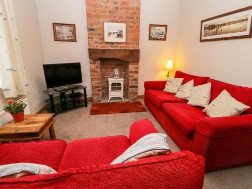 Chapel Cottage, Filey Image 1