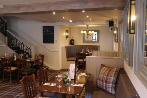 Royal Oak Hotel Image 1