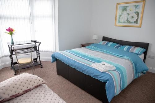 Alphalink Apartment Image 1