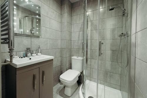 Halifax House, Studio Apartment 213 Image 4