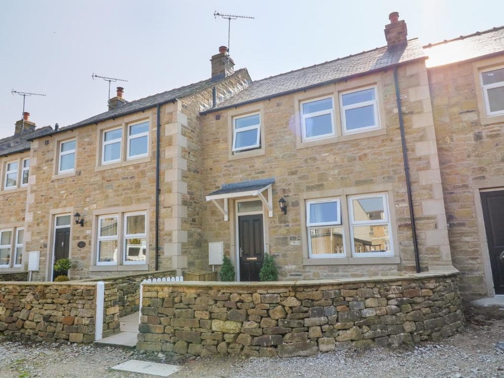 1 St. Aidans Court Image 1