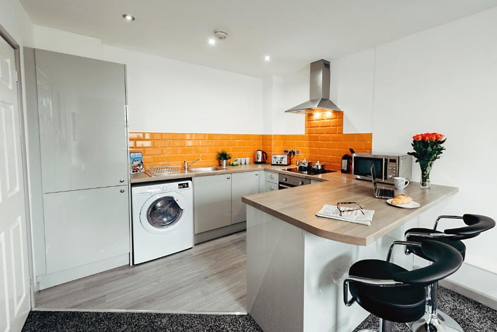 Halifax House, Studio Apartment 213 Image 10