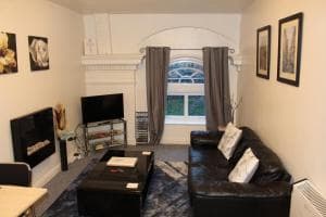 Victoria Bar Apartments Image 3