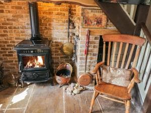 Old Stables Cottage Image 2