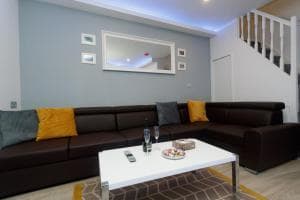 TOWLER HOUSE APARTMENTS 6 beds in 3 bedrooms Image 3
