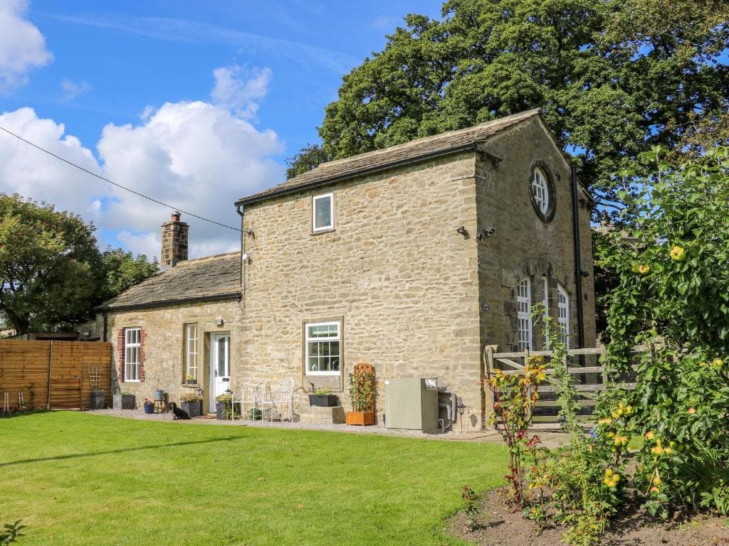 Glebe Cottage Image 1