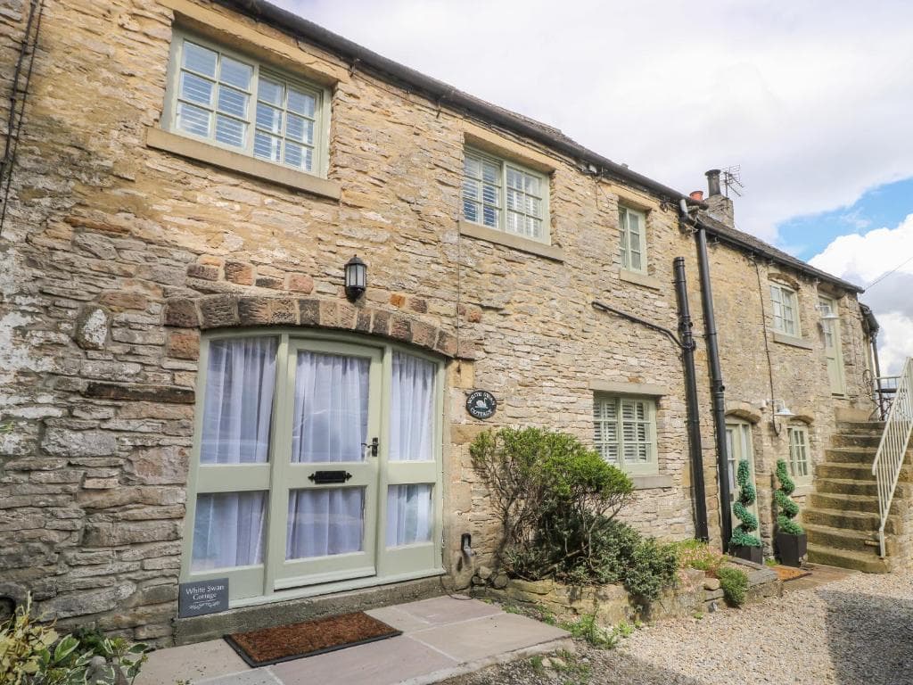 White Swan Cottage Image 2
