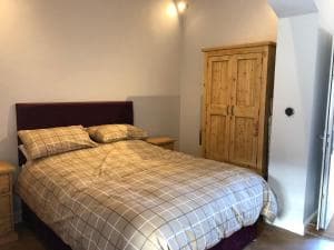 The Granary, Wolds Way Holiday Cottages, spacious 3 bed cottage Image 2