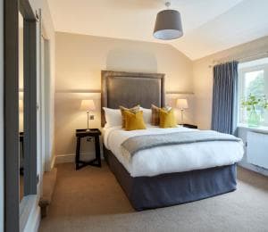 Rooms by Bistrot Pierre at The Crescent Inn Image 2