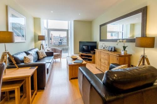 City Centre Skeldergate 2 Bed Apartment with Parking Image 1