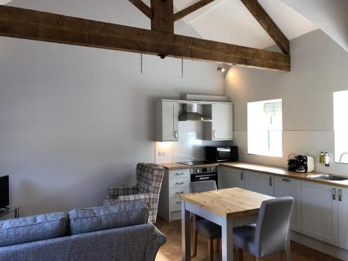 The Milking Parlour, Wolds Way Holiday Cottages, 1 bed cottage Image 2