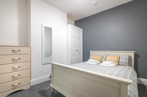 PLATFORM Port Area Apartment 1 Image 6