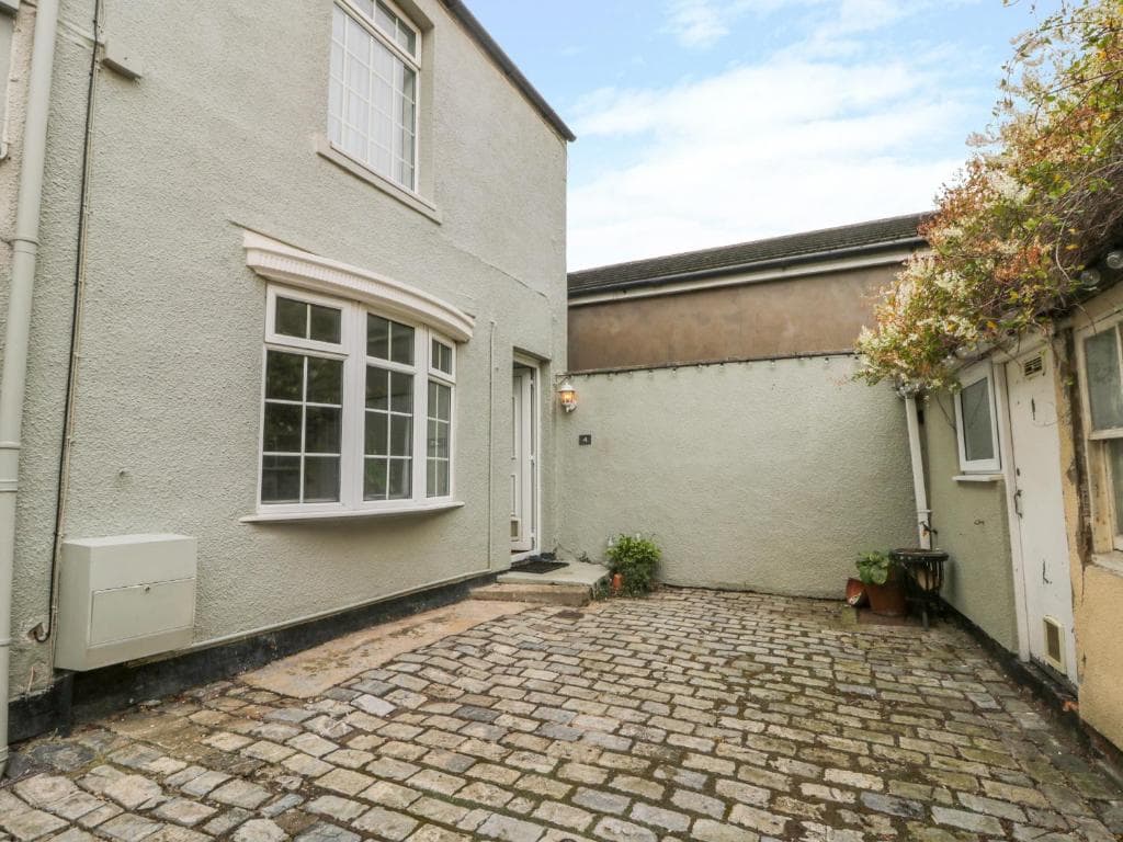 Witts End Image 3