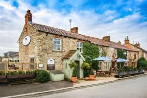 Black Horse Inn; BW Signature Collection Image 1