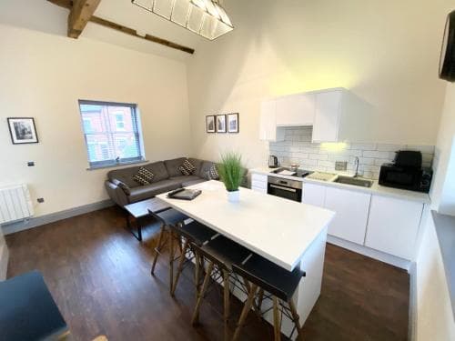 Loft at The Coach House Apartments Image 2