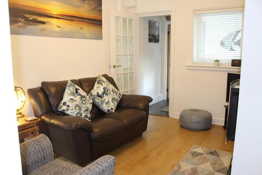 Trout Cottage Image 1