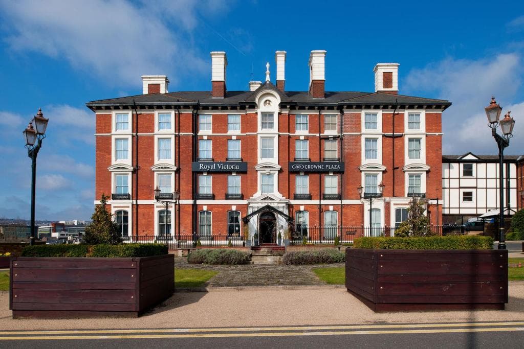 Crowne Plaza - Sheffield, an IHG Hotel Image 1