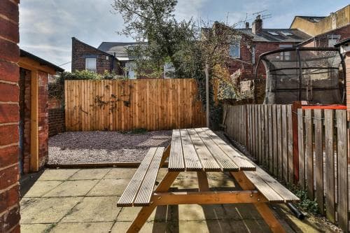 Refurbished Central Premium Property Image 3