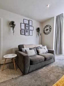 Sandalwood Apartment - Saltburn by the Sea Image 1