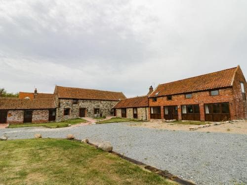 Mulberry Manor Image 3