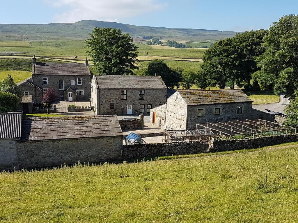 Old Camms Holiday Cottages Image 1