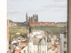 Abbey Vista Image 2
