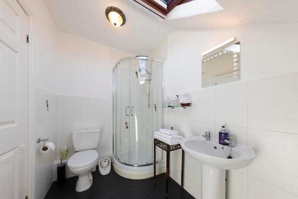 Wynnstay House Image 3