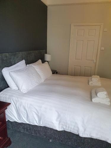 The Lodge Harrogate Image 1