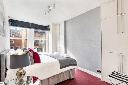 Cheltenham Apartments Harrogate Image 2