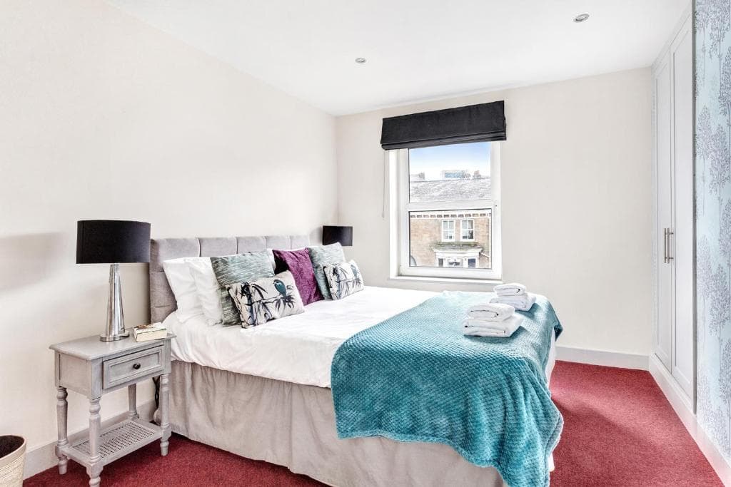 Cheltenham Apartments Harrogate Image 3