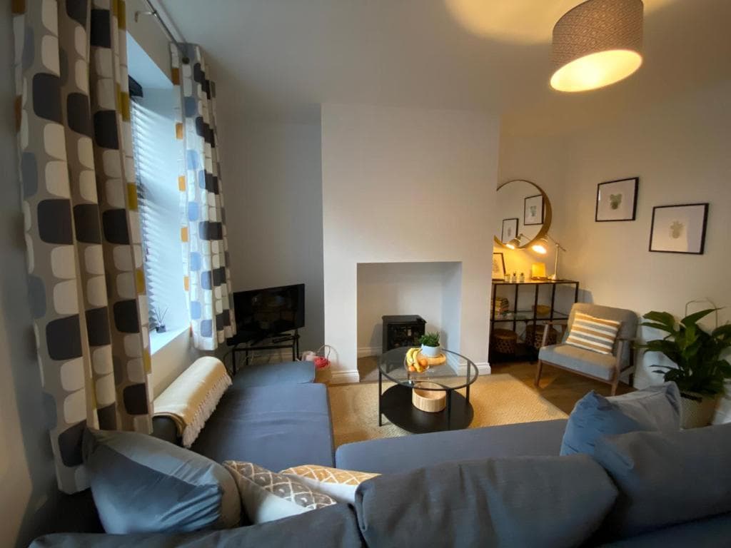 Pillow Properties - Barnsley Centre Image 1