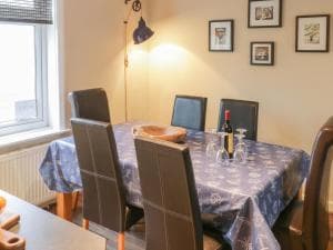 Mulgrave Cottage Image 3