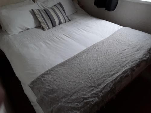 2 bed caravan approx 10 mins from beach suzie 2 Image 2