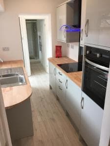 Falmouth Furnished House Sleeps 6 - Workstays UK Image 3